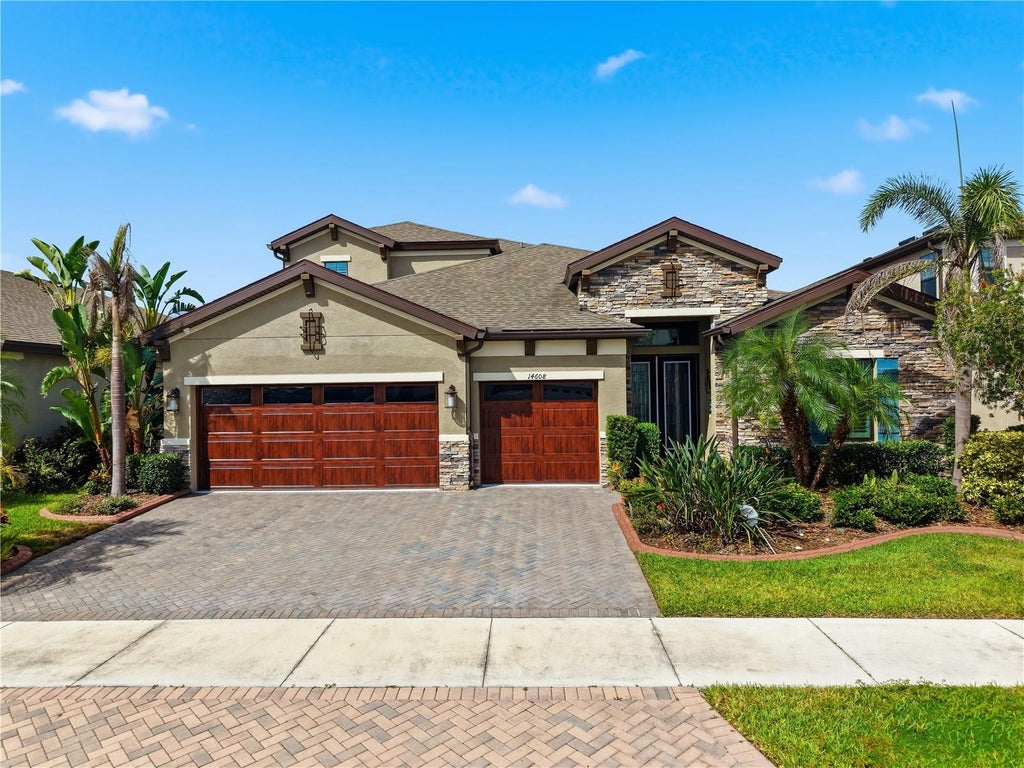 Photo of 14608 Red Castle Avenue, Lithia, FL 33547 (MLS # TB8557480)
