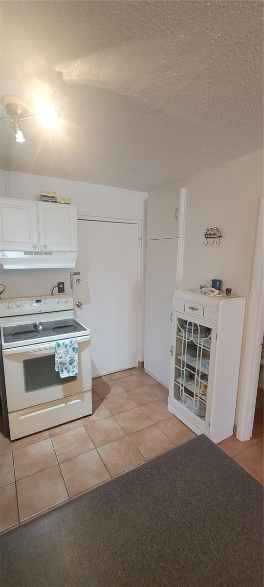 BEACH CLUB CONDO MOTEL - Residential