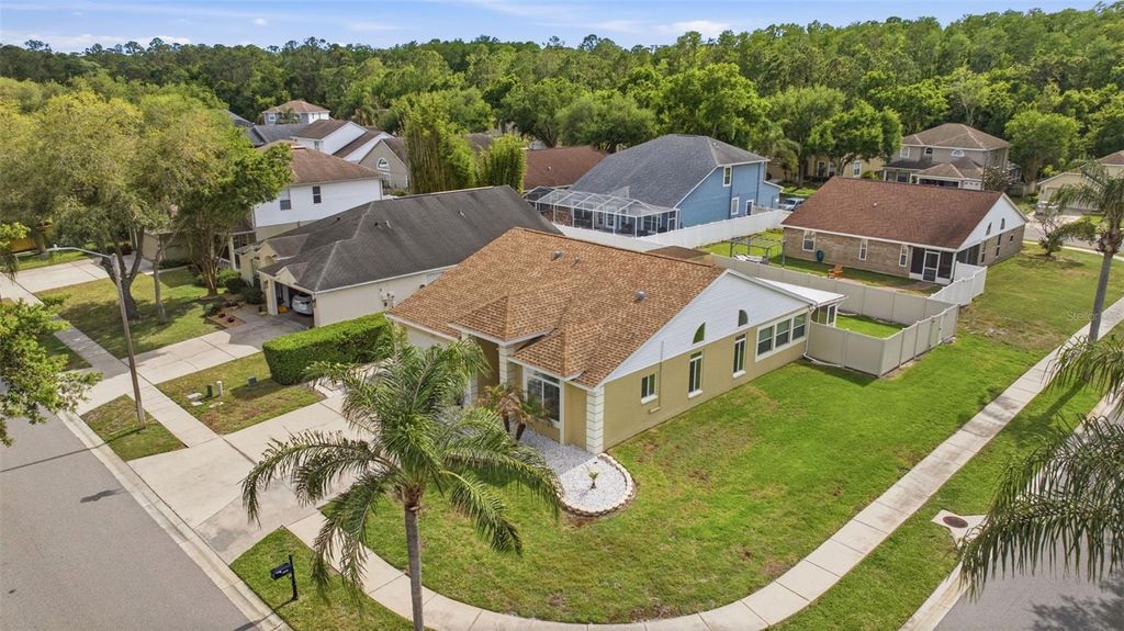 Photo of 4852 Ridgemoor Circle, Palm Harbor, FL 34685 (MLS # TB8493918)