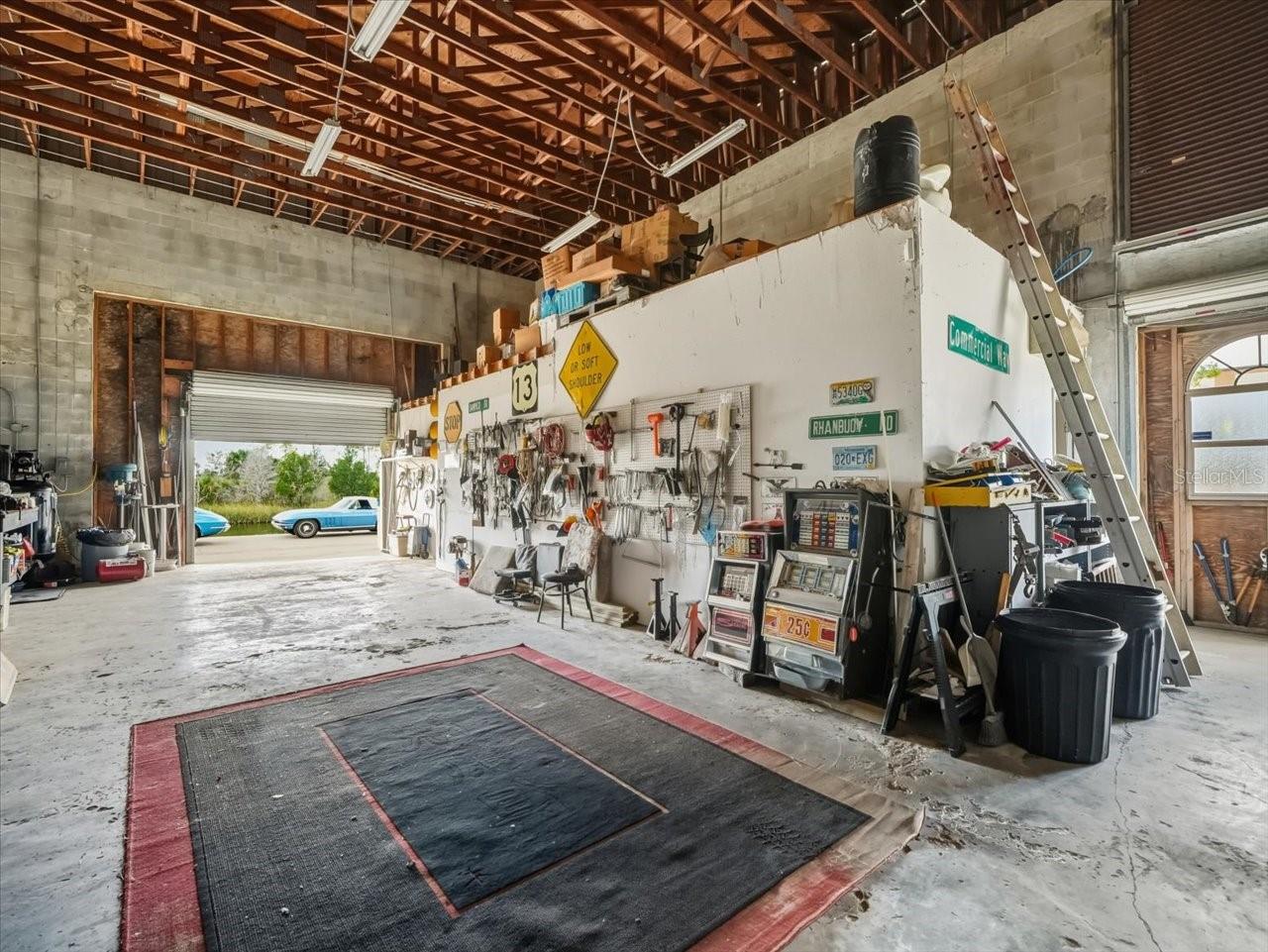 GULF COAST COMM CENTER - Commercial Sale