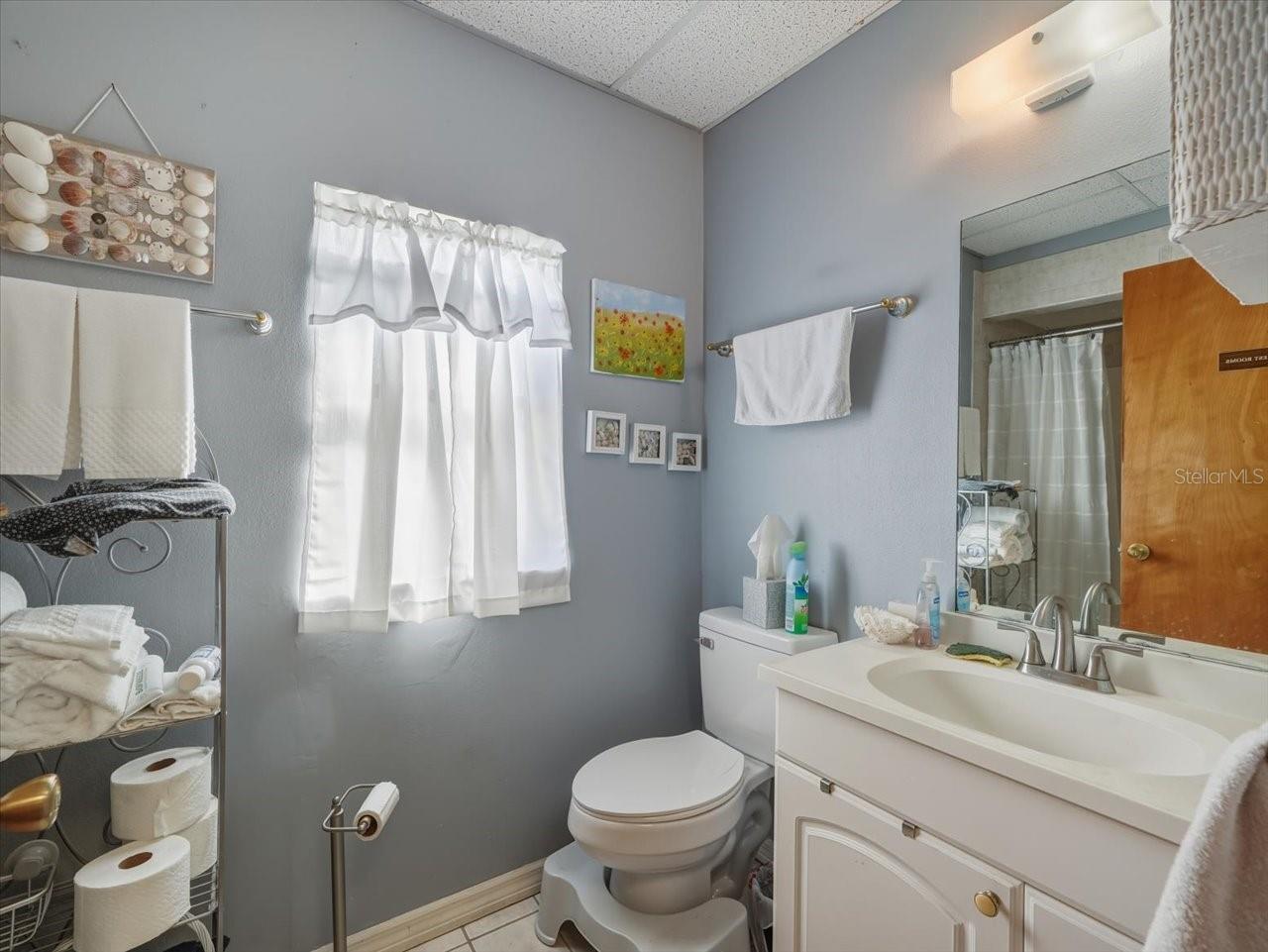 GULF COAST COMM CENTER - Commercial Sale