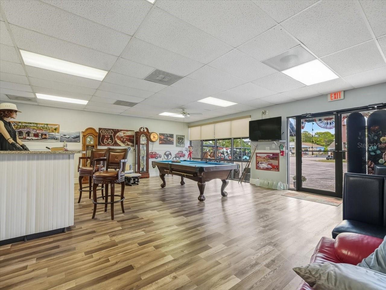 GULF COAST COMM CENTER - Commercial Sale