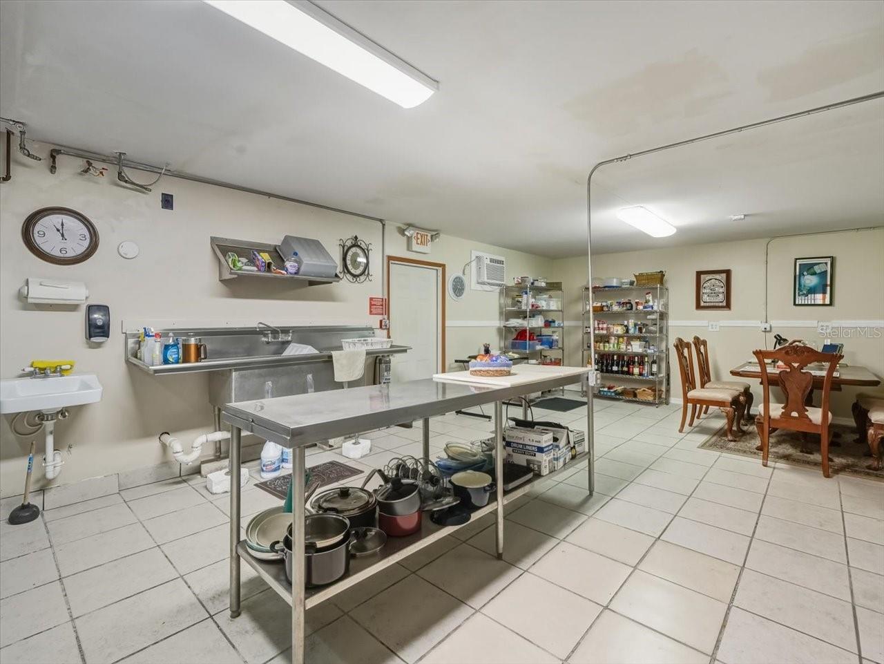 GULF COAST COMM CENTER - Commercial Sale