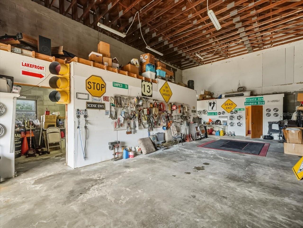 GULF COAST COMM CENTER - Commercial Sale