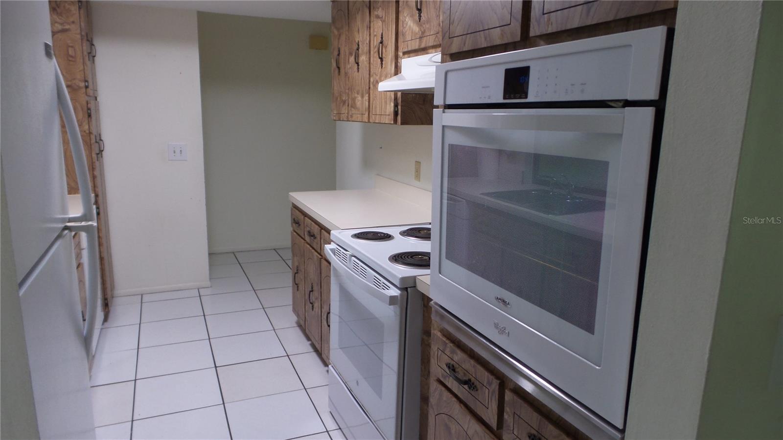 OAKLEAF VILLAGE - Residential Lease