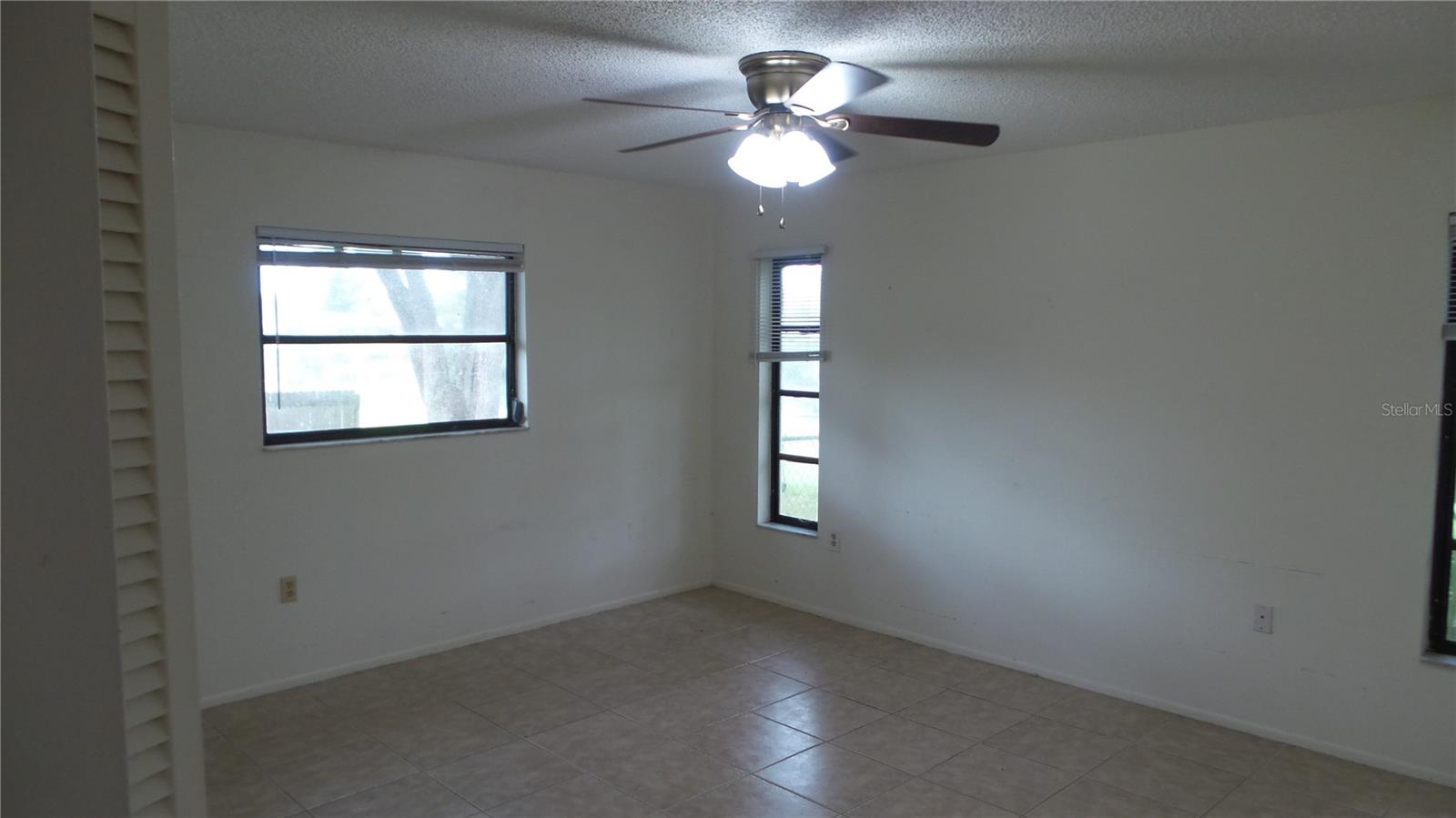 OAKLEAF VILLAGE - Residential Lease