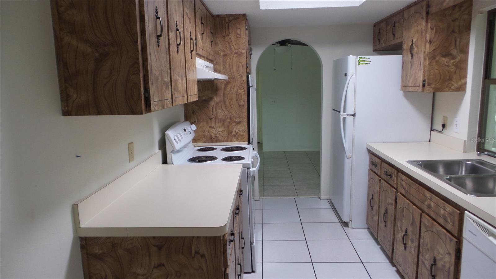 OAKLEAF VILLAGE - Residential Lease