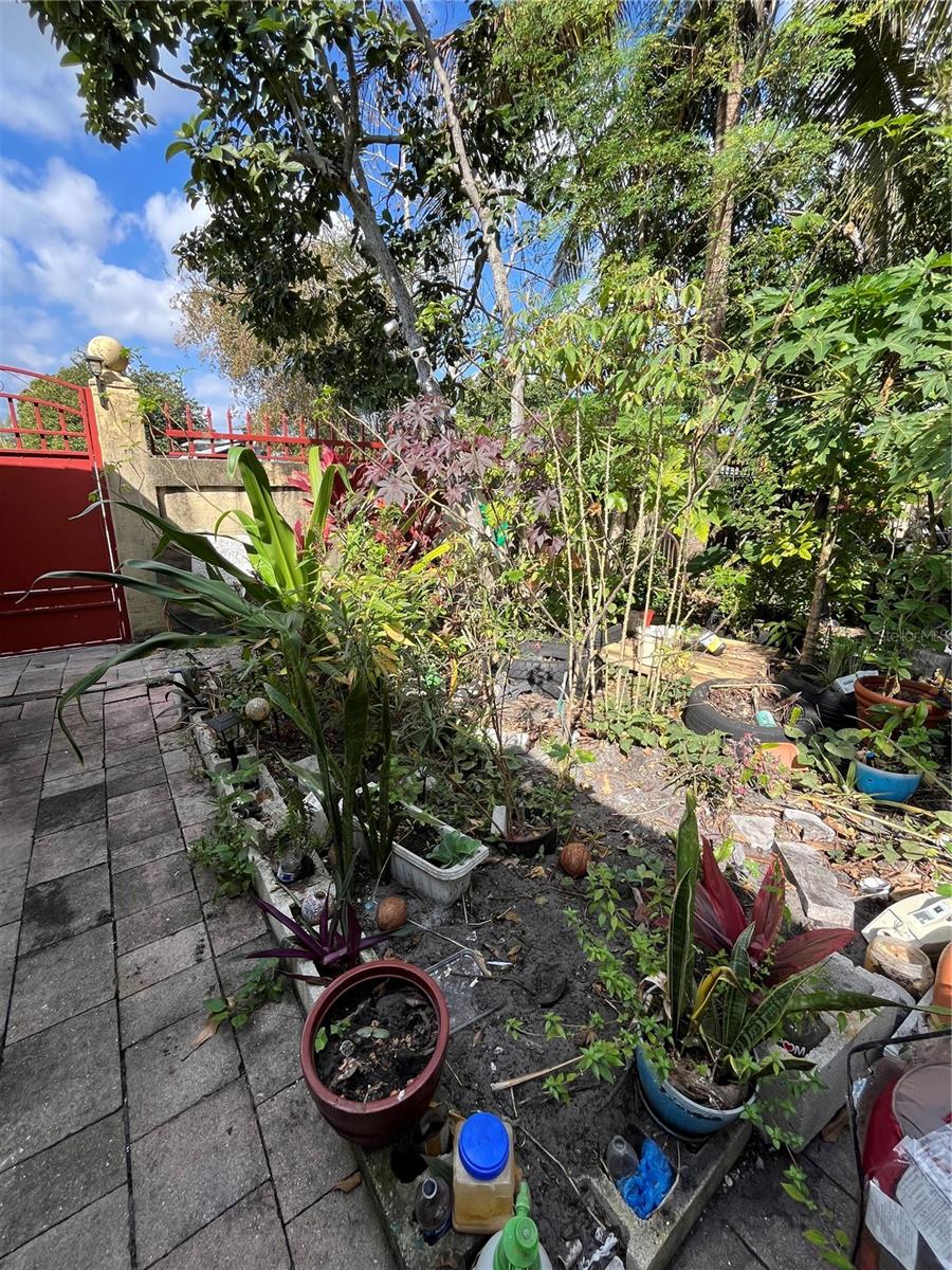 PINEWOOD PARK EXT - Residential