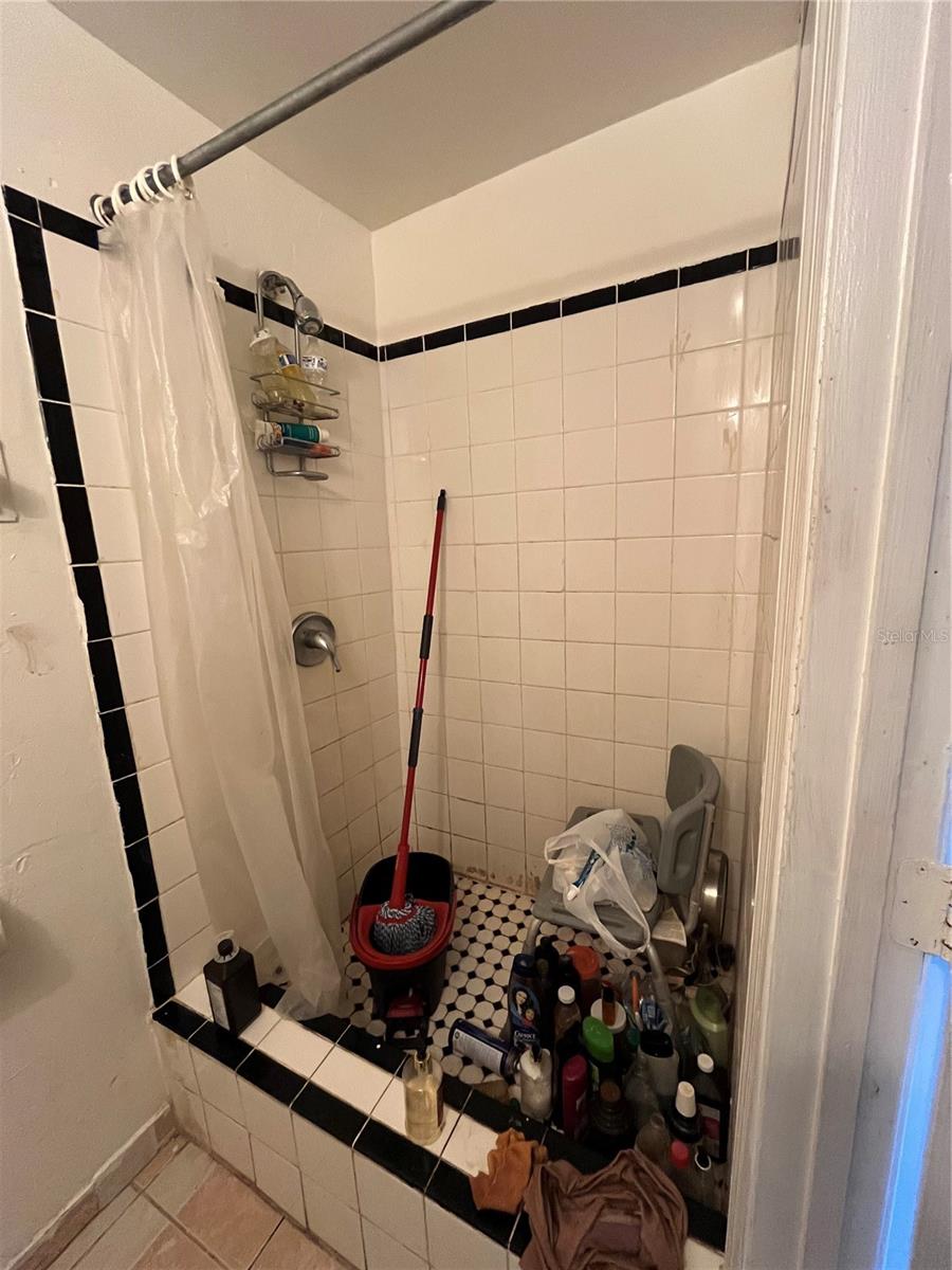 PINEWOOD PARK EXT - Residential