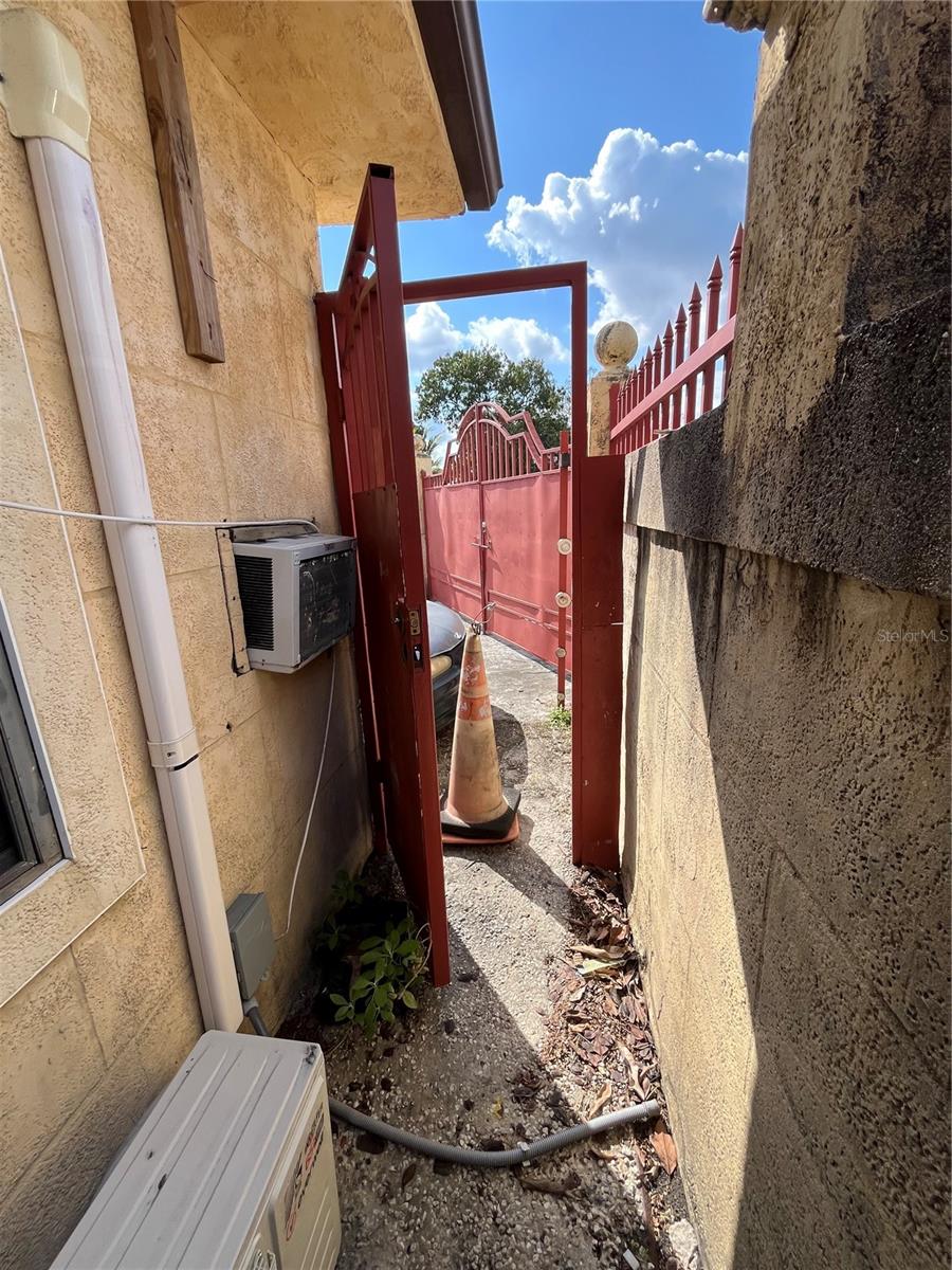 PINEWOOD PARK EXT - Residential