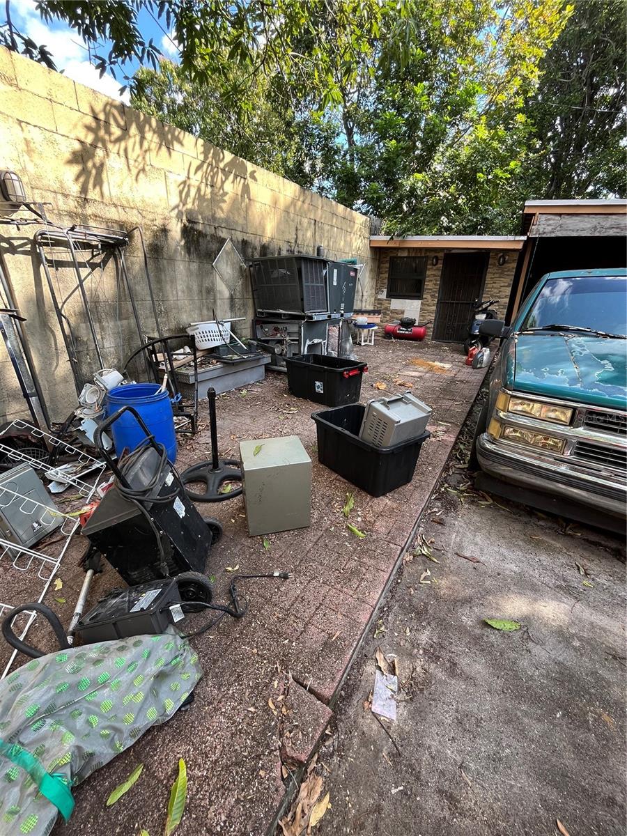 PINEWOOD PARK EXT - Residential