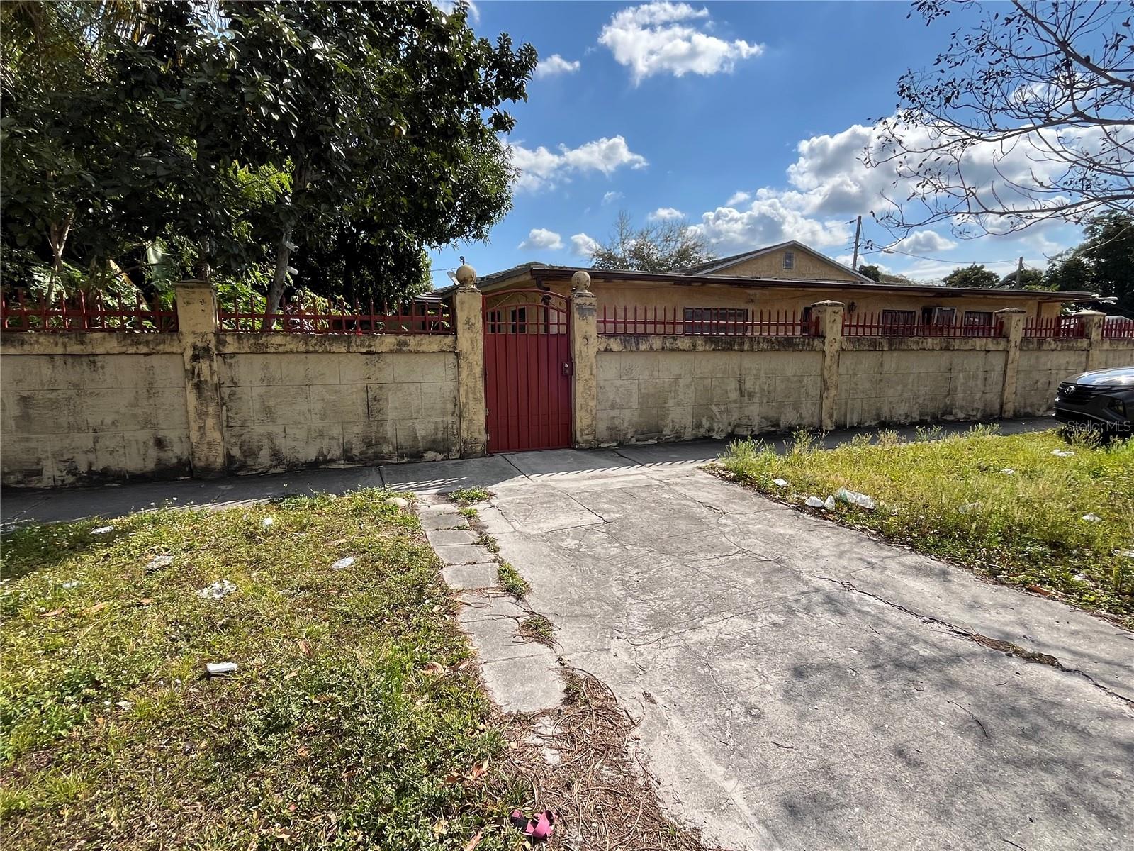 PINEWOOD PARK EXT - Residential