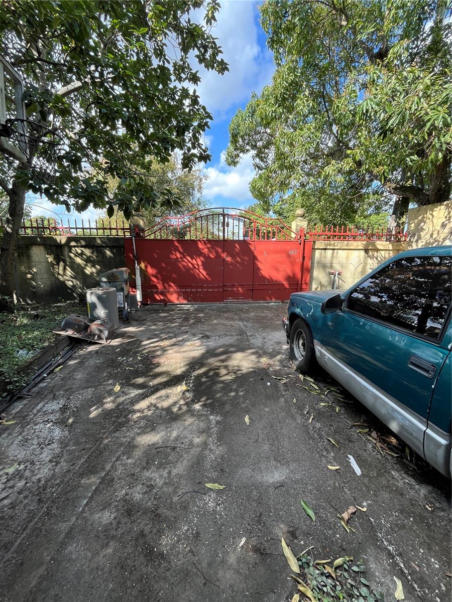 PINEWOOD PARK EXT - Residential