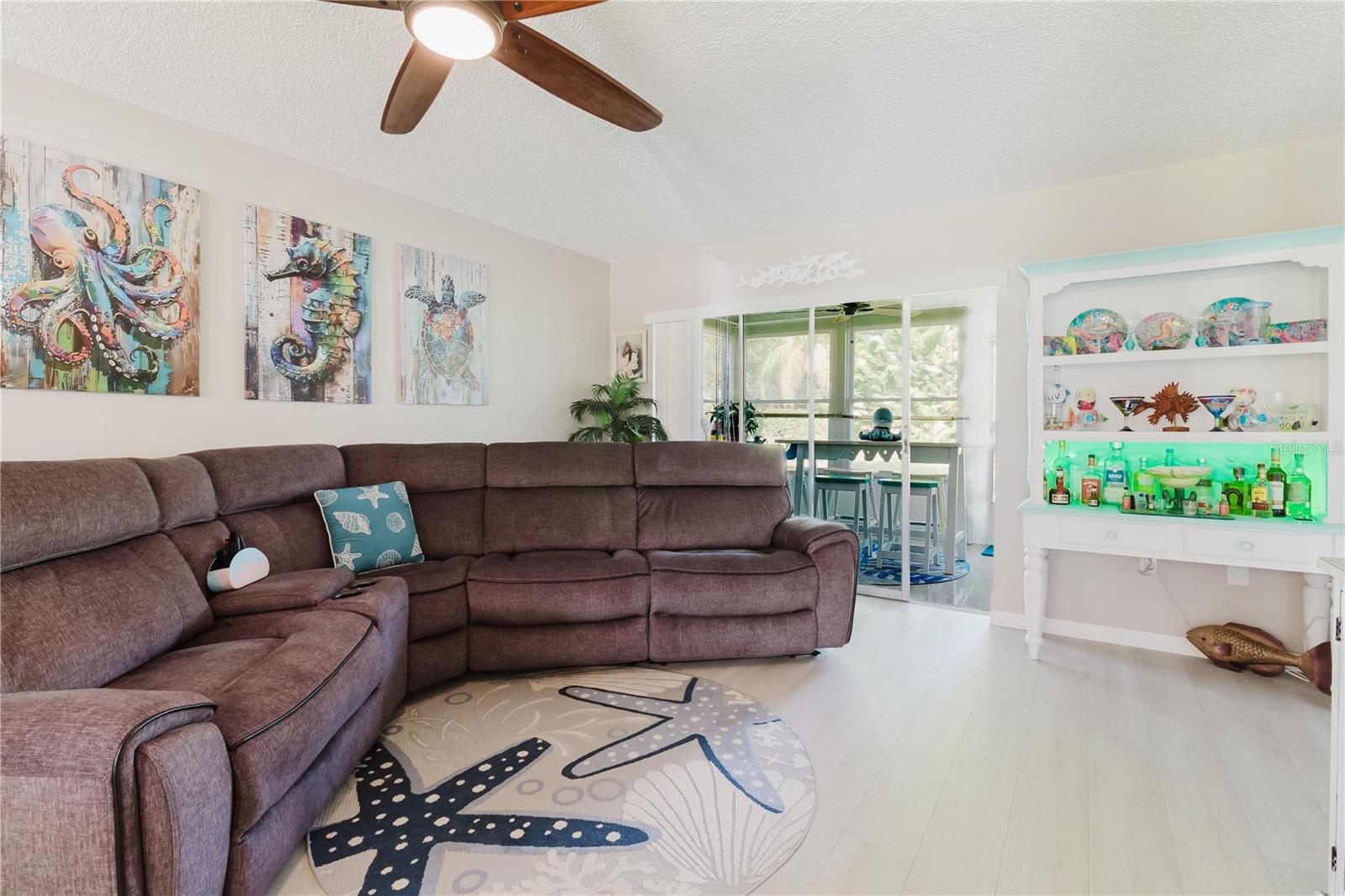 WOODS VILLAGE CONDO PH 2 - Residential