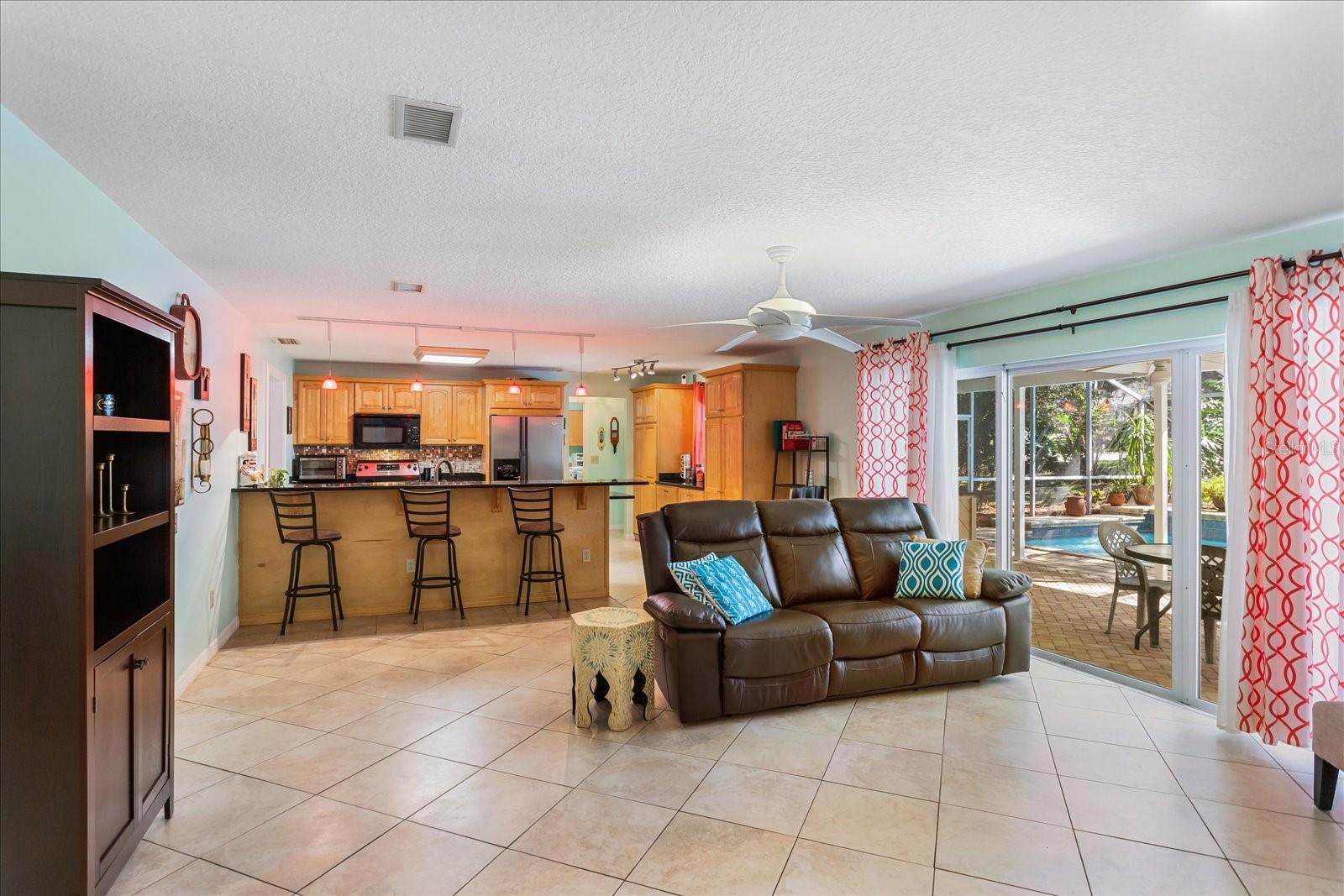 SWEETWATER OAKS SEC 15 - Residential