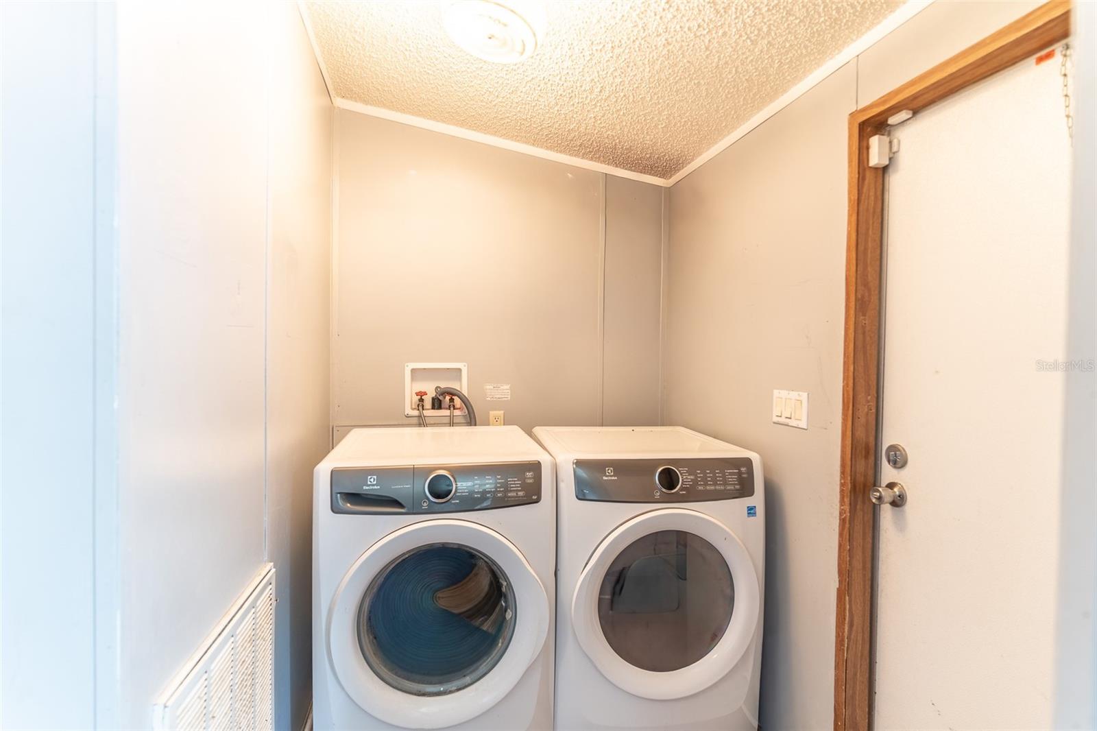 PIONEER TRLS PH II - Residential