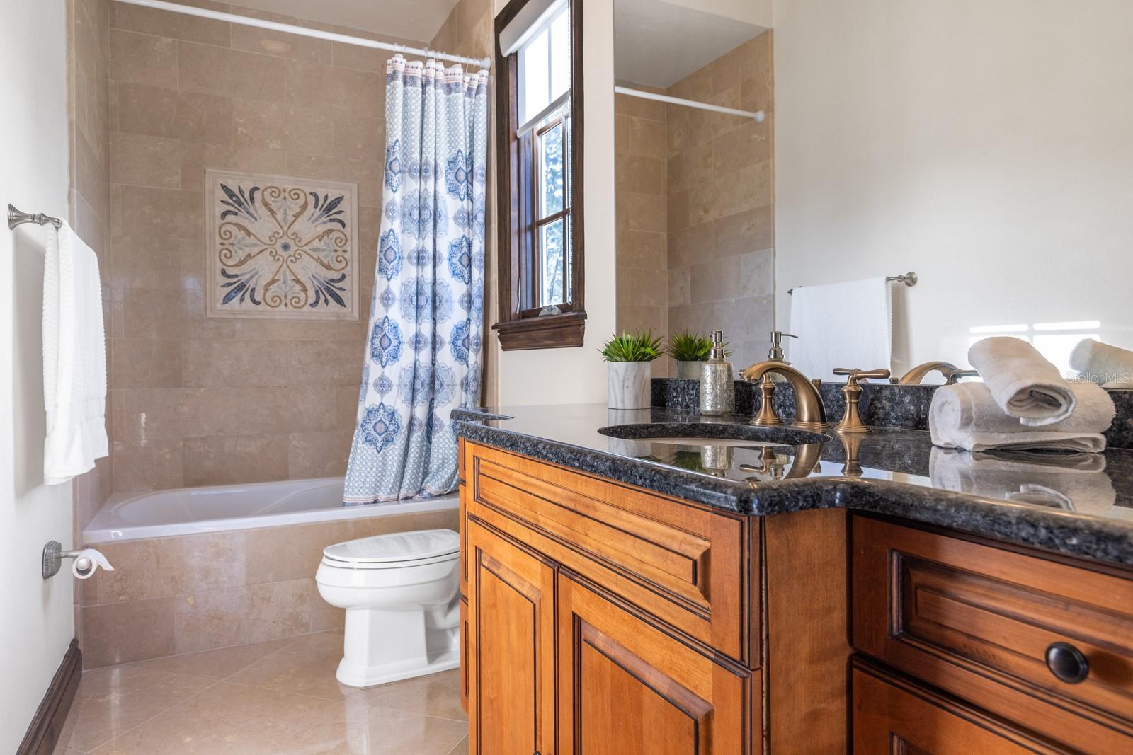 KEENES POINTE 46/104 - Residential