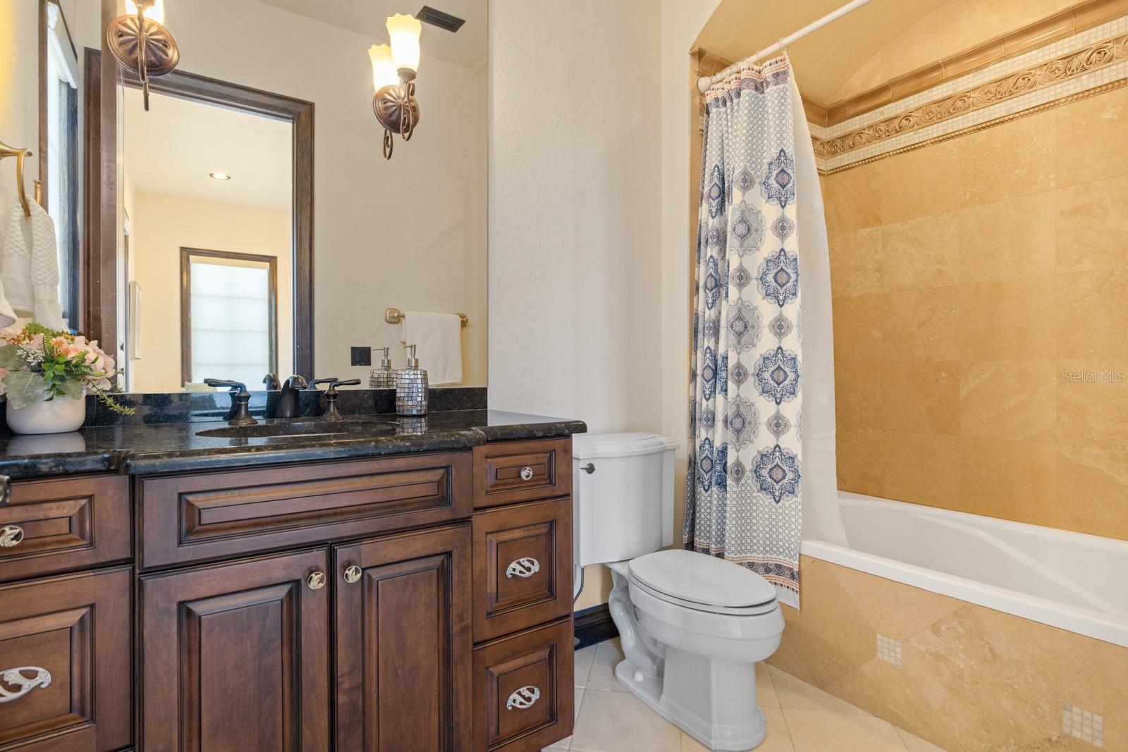 KEENES POINTE 46/104 - Residential