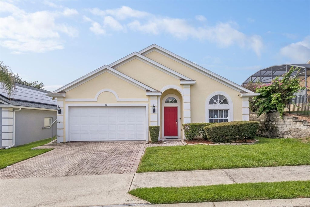 Photo of 121 Vine Drive, Davenport, FL 33837 (MLS # S5153667)