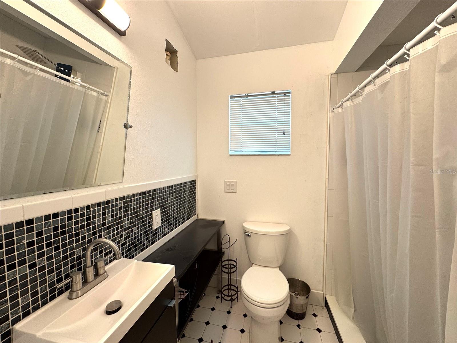 SOUTHFORK SUB - Residential Lease