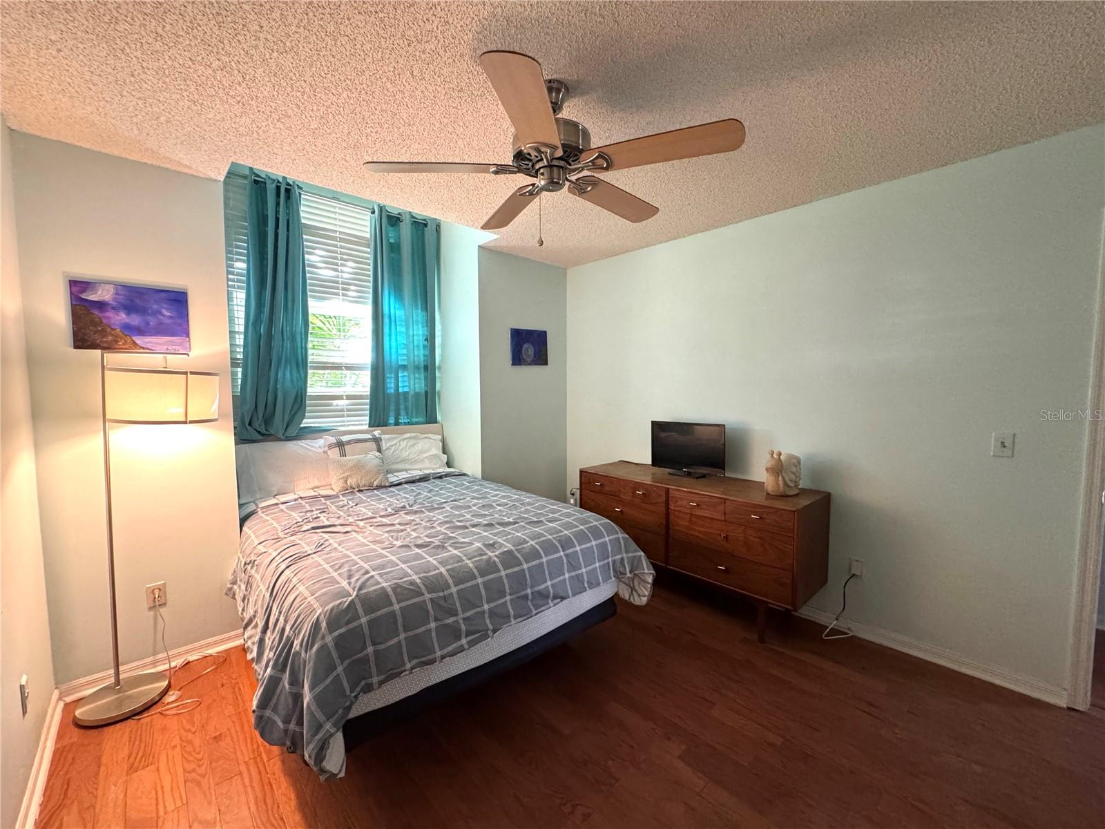 SOUTHFORK SUB - Residential Lease