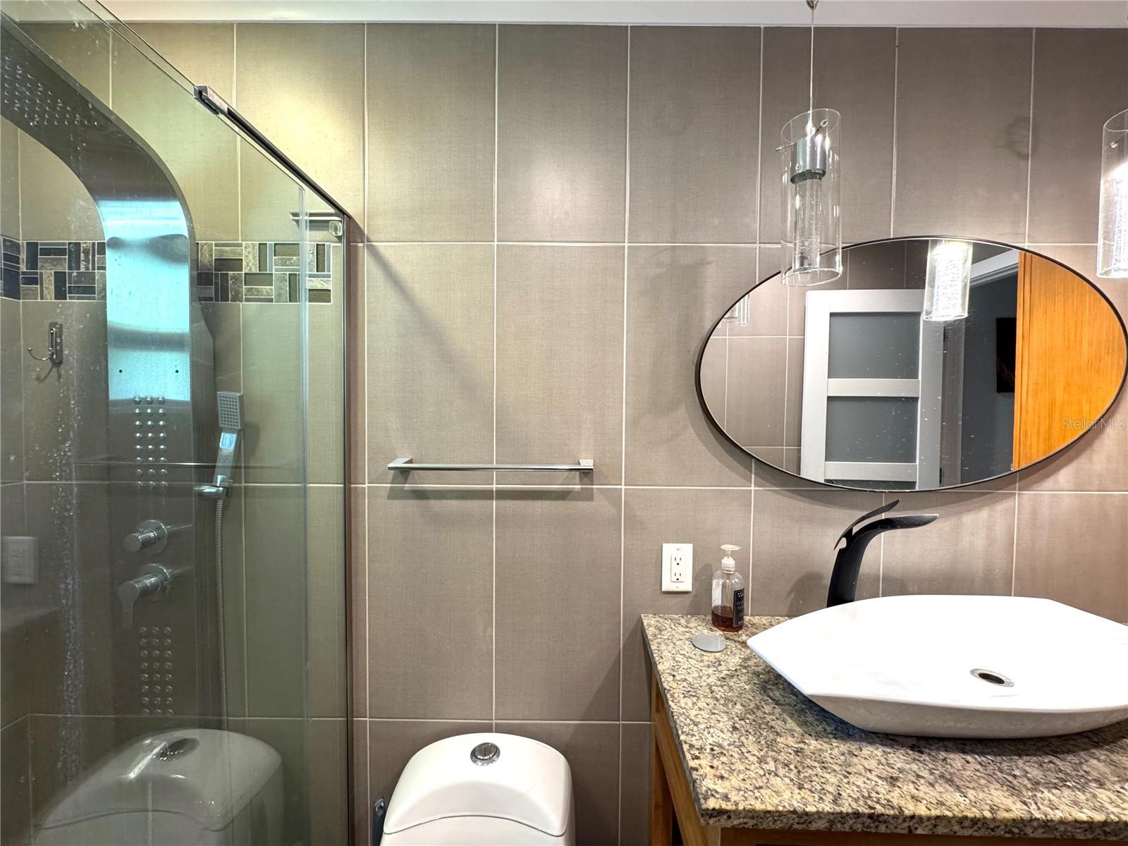 SOUTHFORK SUB - Residential Lease