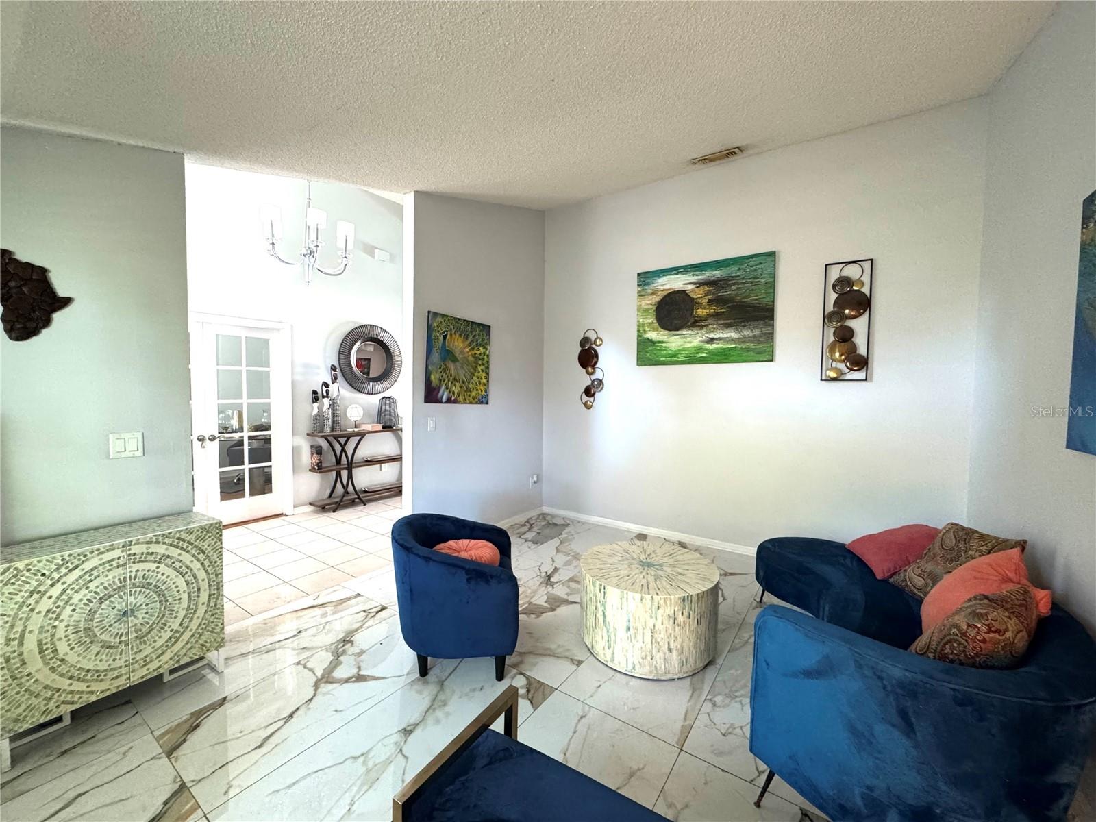 SOUTHFORK SUB - Residential Lease