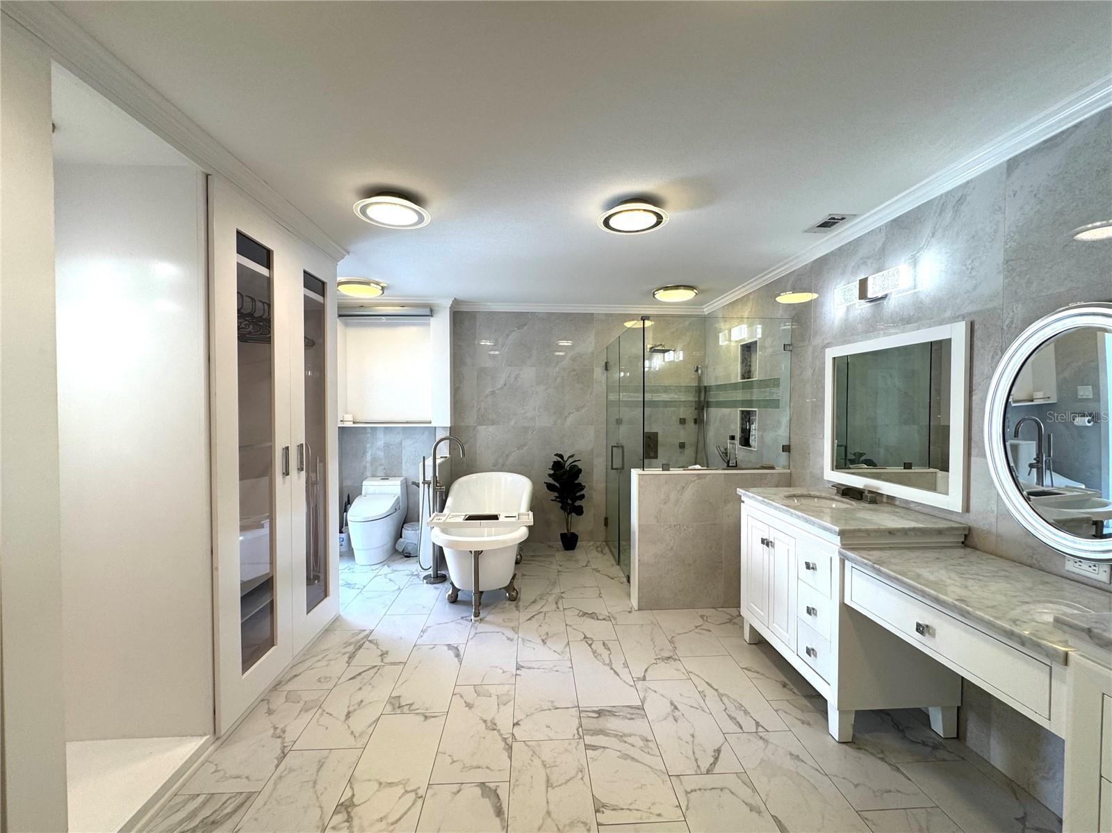 SOUTHFORK SUB - Residential Lease