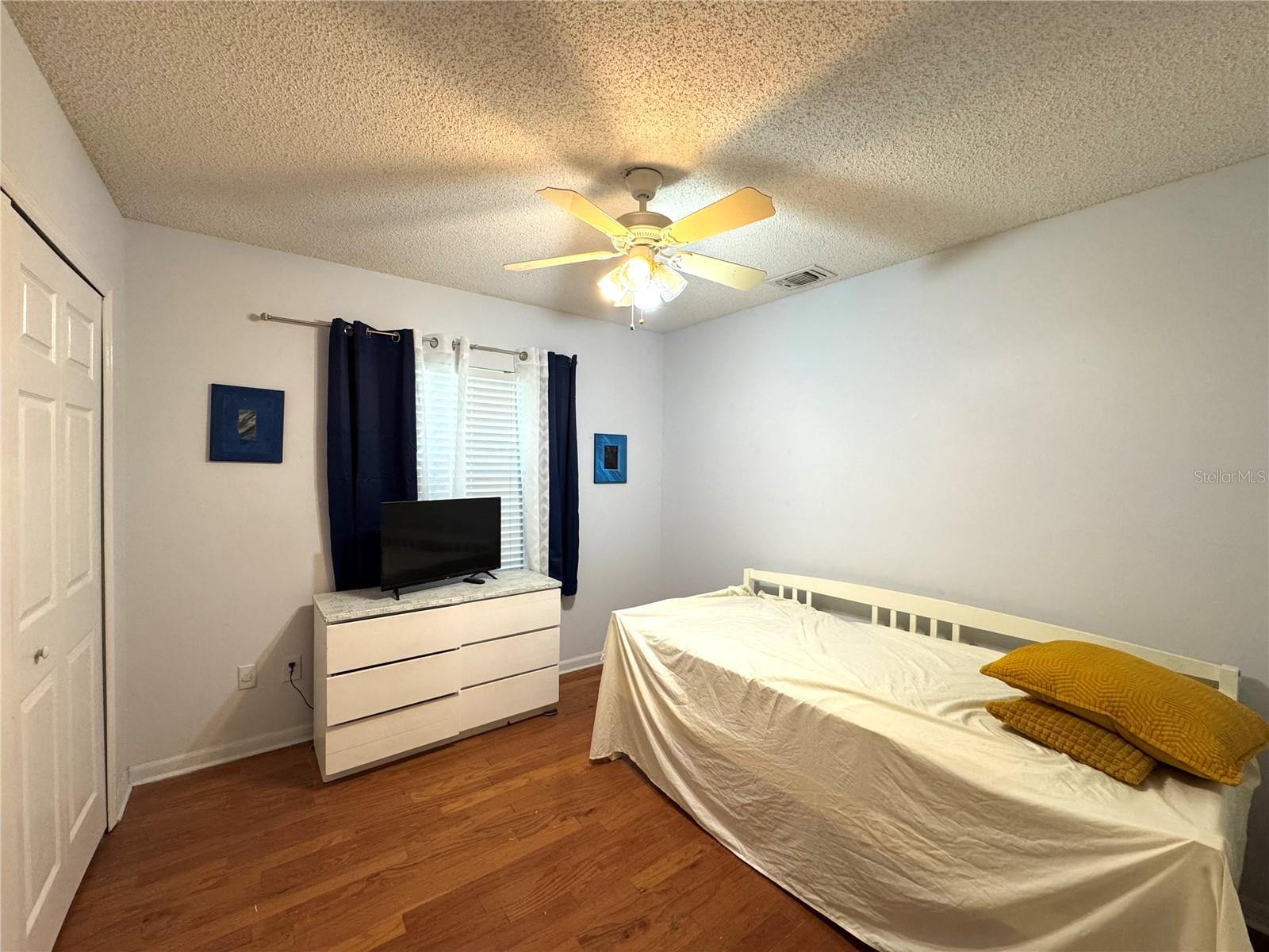 SOUTHFORK SUB - Residential Lease