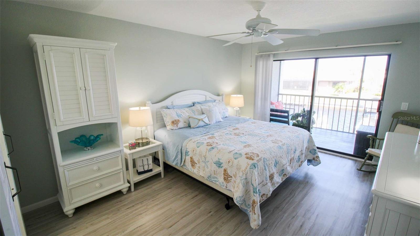 SILVER COVE - Residential