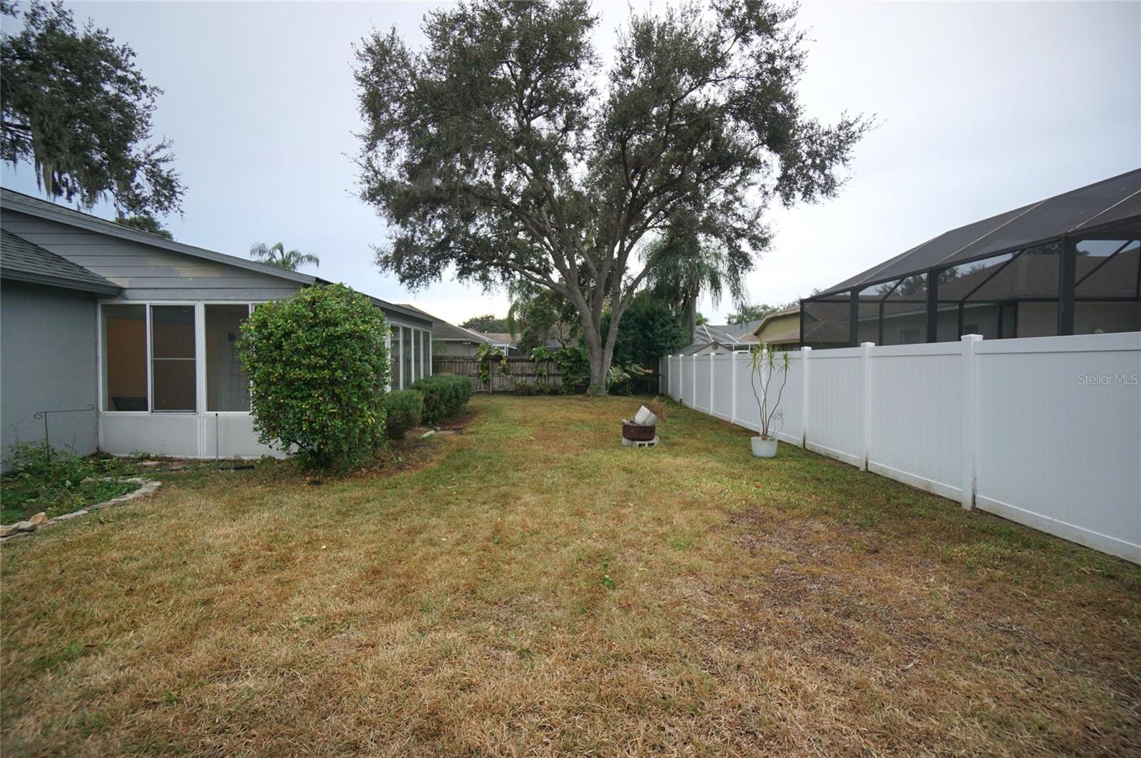 BLOOMINGDALE SEC P Q - Residential Lease