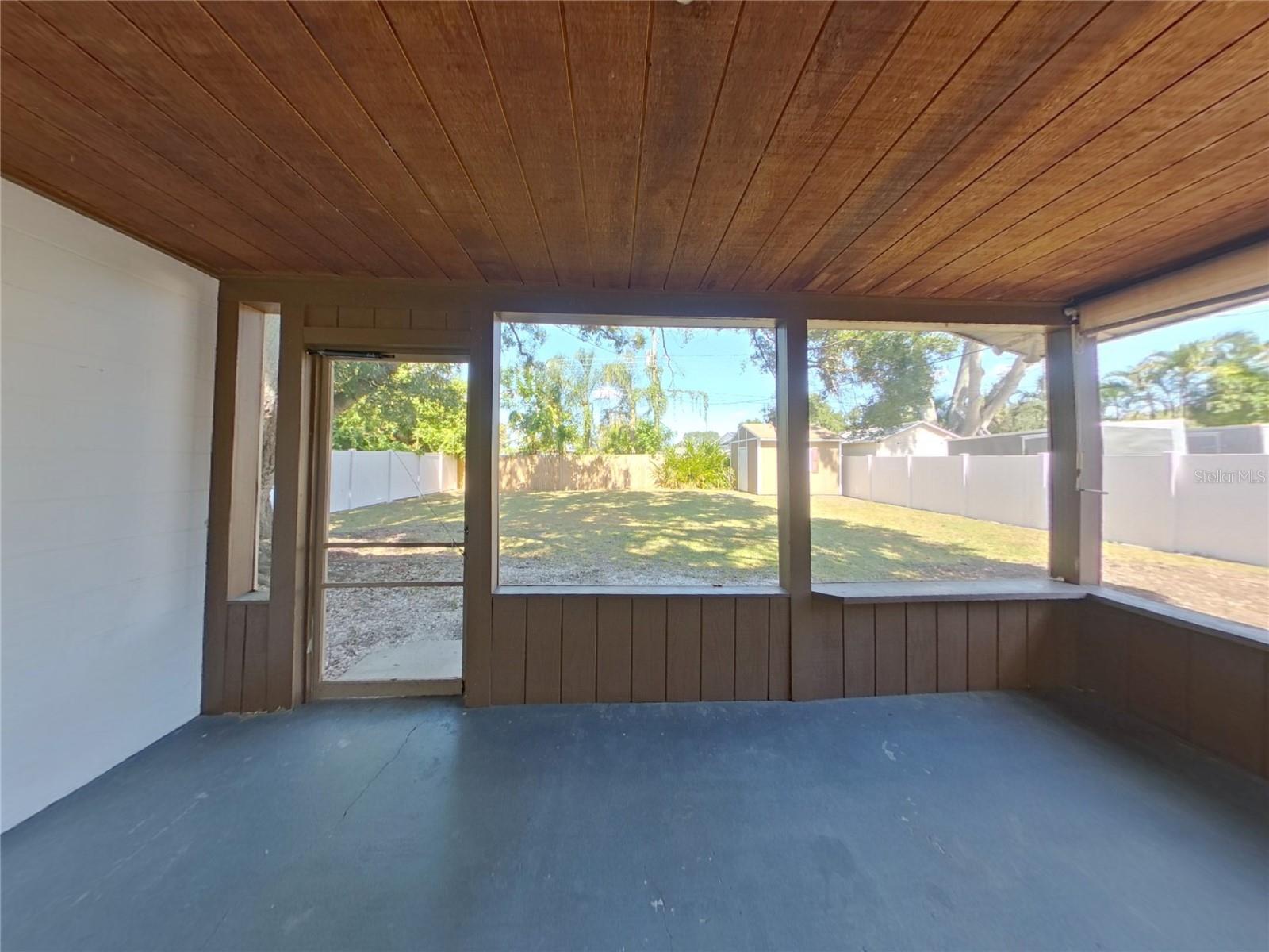 FRAZE ACRES - Residential Lease