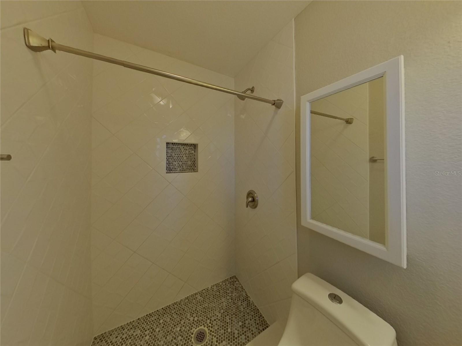 FRAZE ACRES - Residential Lease