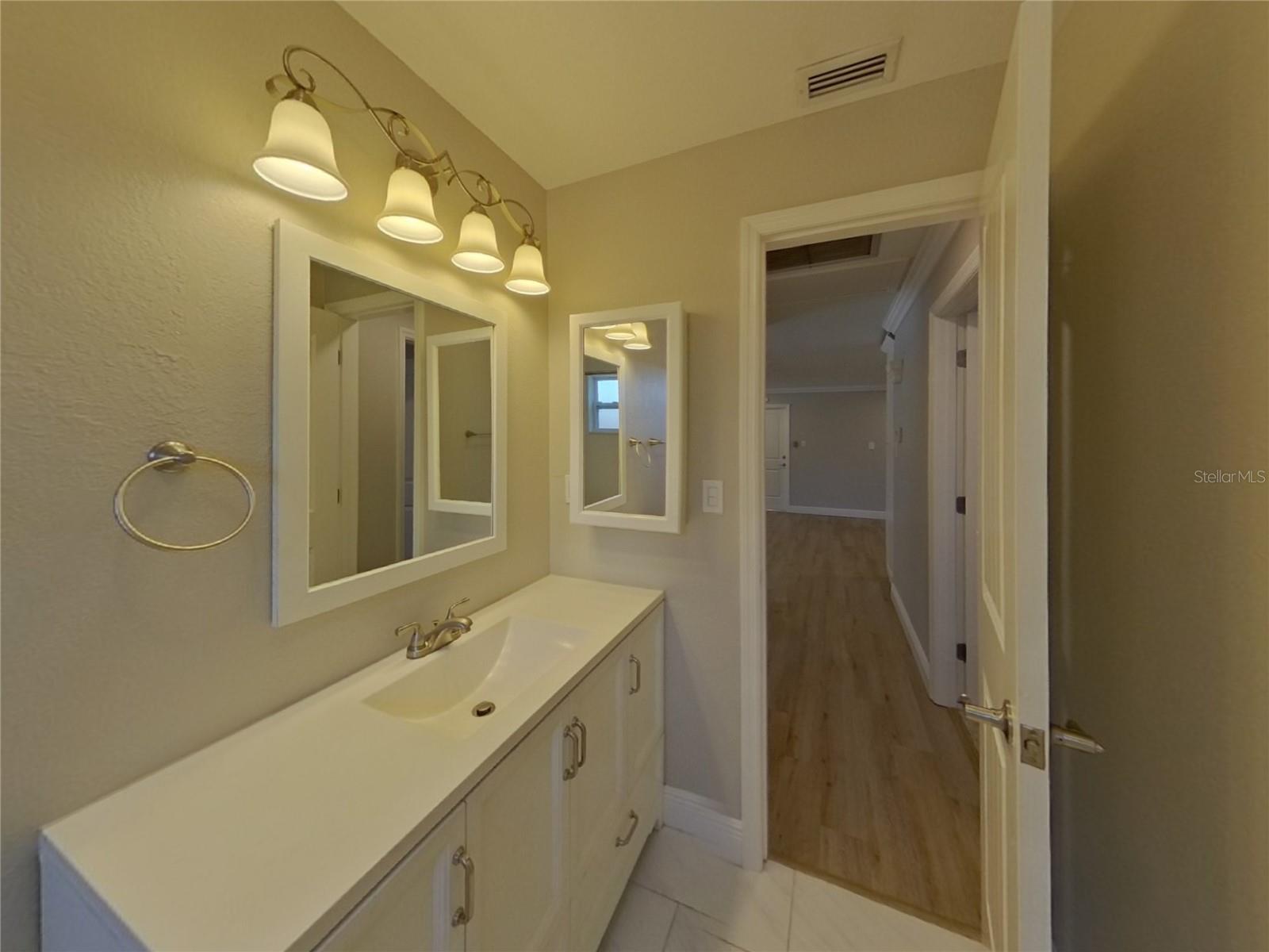 FRAZE ACRES - Residential Lease