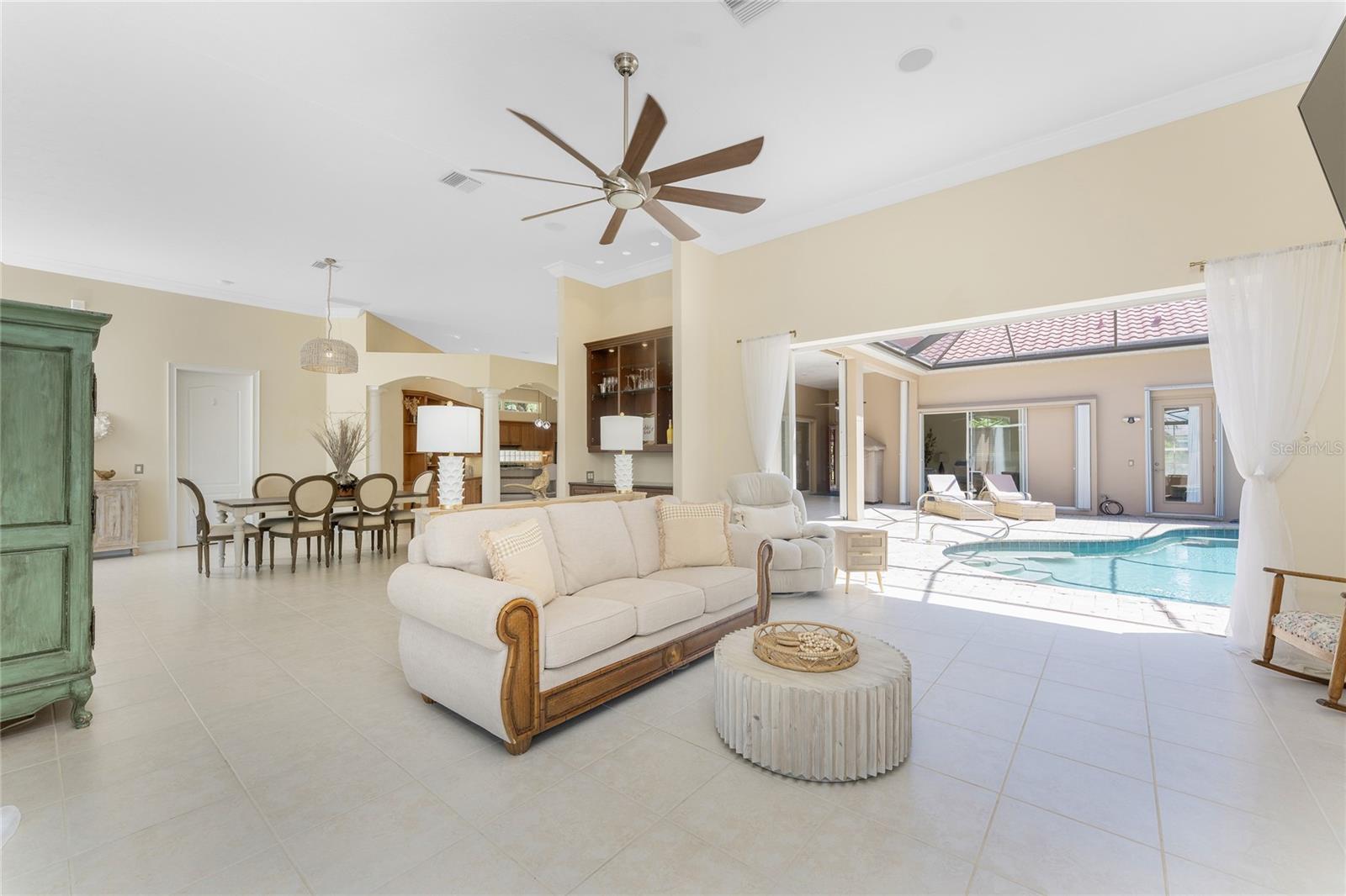 BOCA ROYALE - Residential