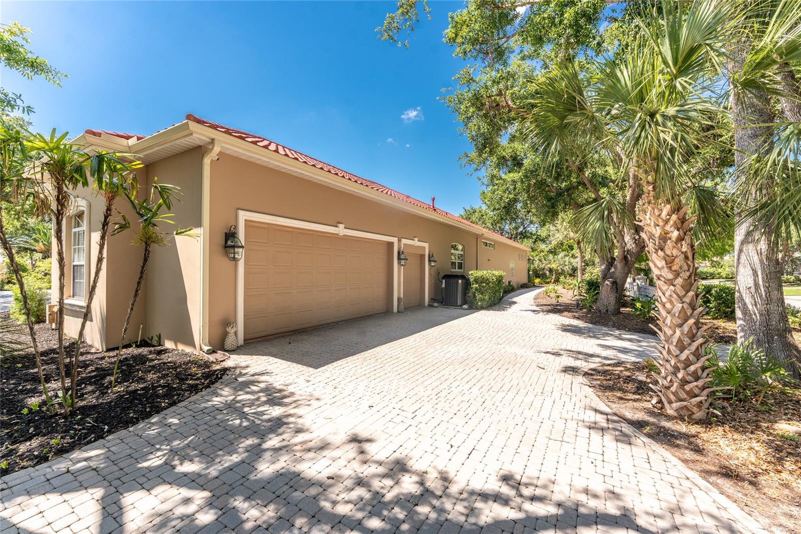BOCA ROYALE - Residential