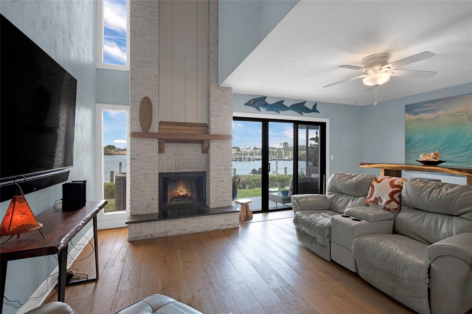 VENETIAN VILLAS - Residential