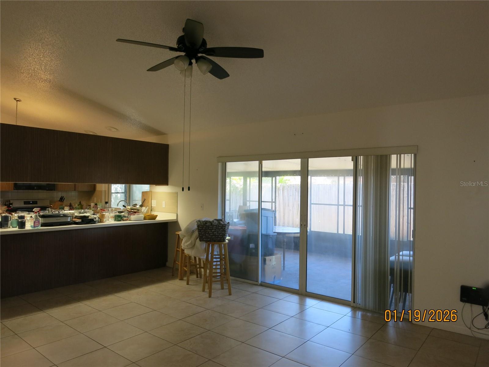 LAGO VISTA - Residential Lease