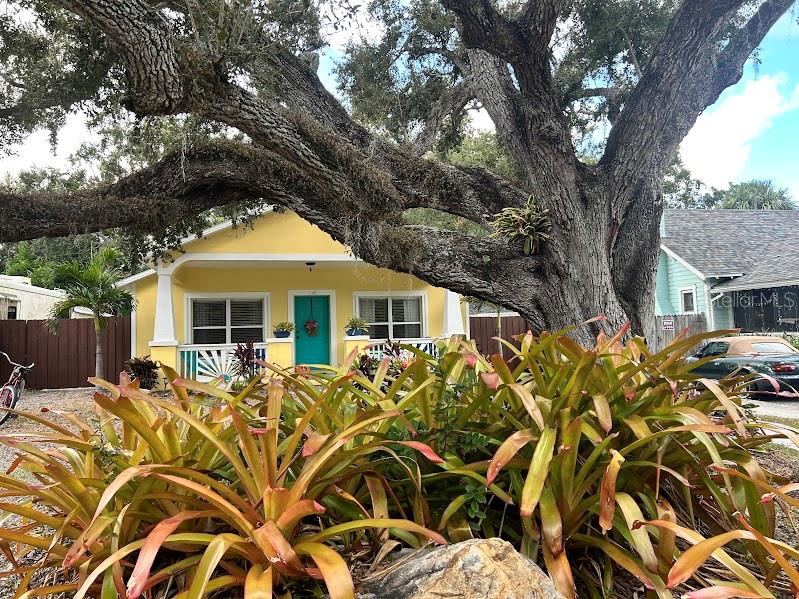 OAKLAND SUB 2 - Residential Lease