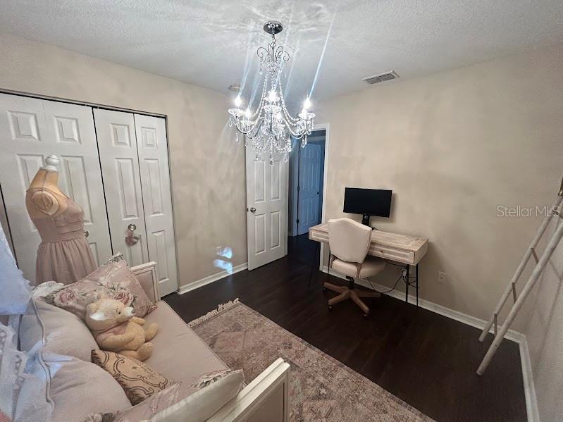 OAKLAND SUB 2 - Residential Lease