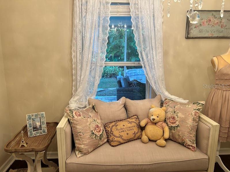 OAKLAND SUB 2 - Residential Lease