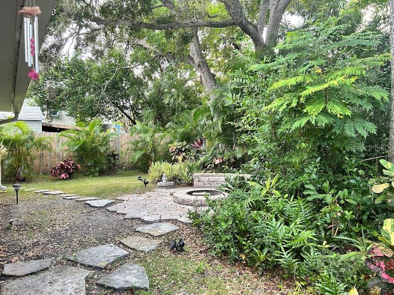 OAKLAND SUB 2 - Residential Lease