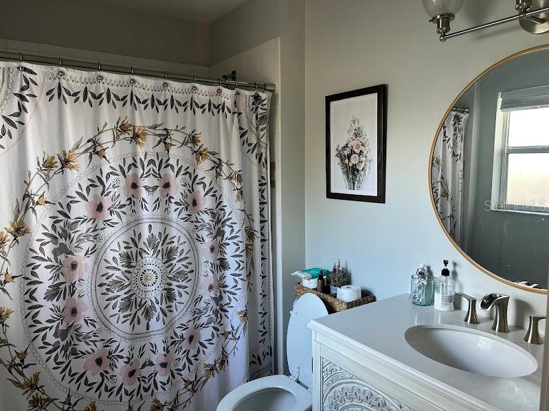 OAKLAND SUB 2 - Residential Lease