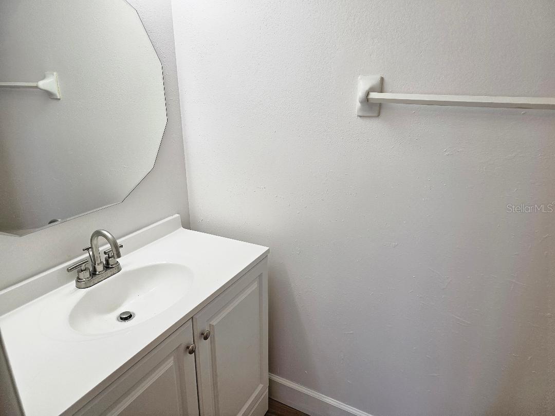 BAY POINTE CONDO - Residential