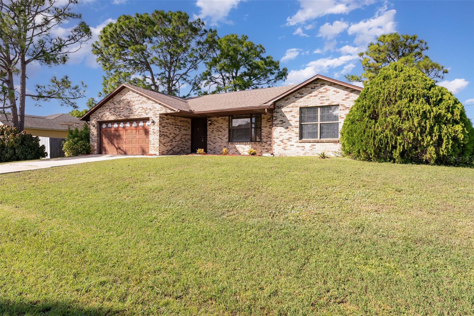 131 HAMMOCK ROAD SE