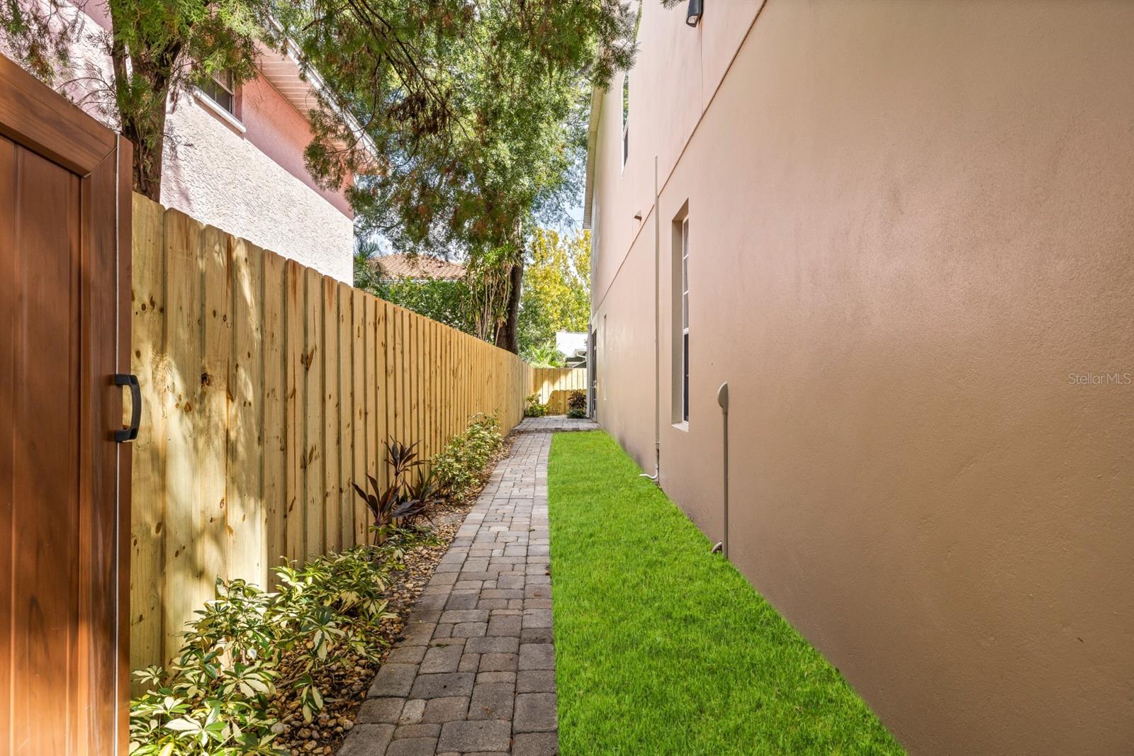 PALMA CEIA TWNHMS - Residential