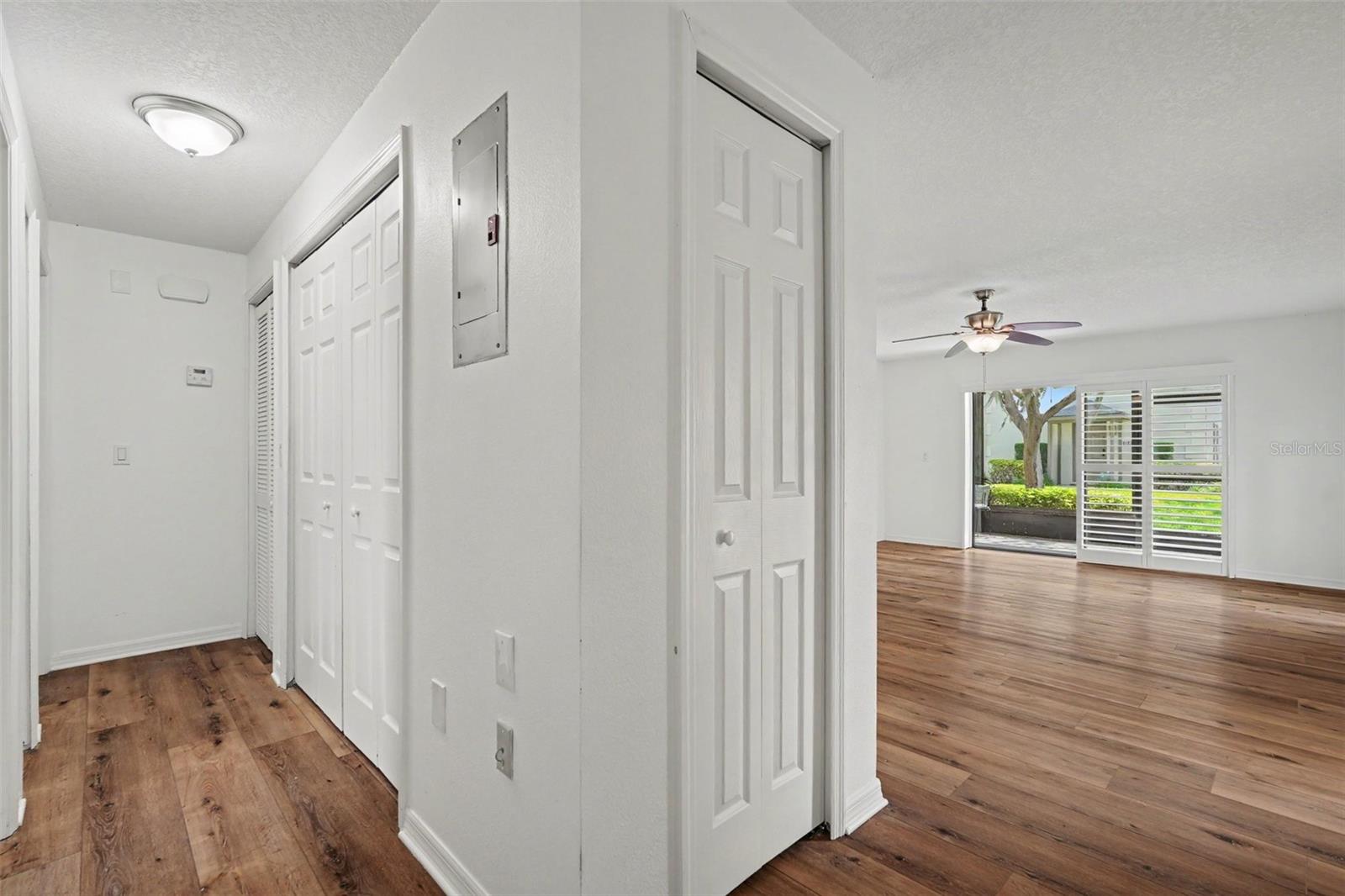 CARROLLWOOD VILL CHASE PH 8 - Residential
