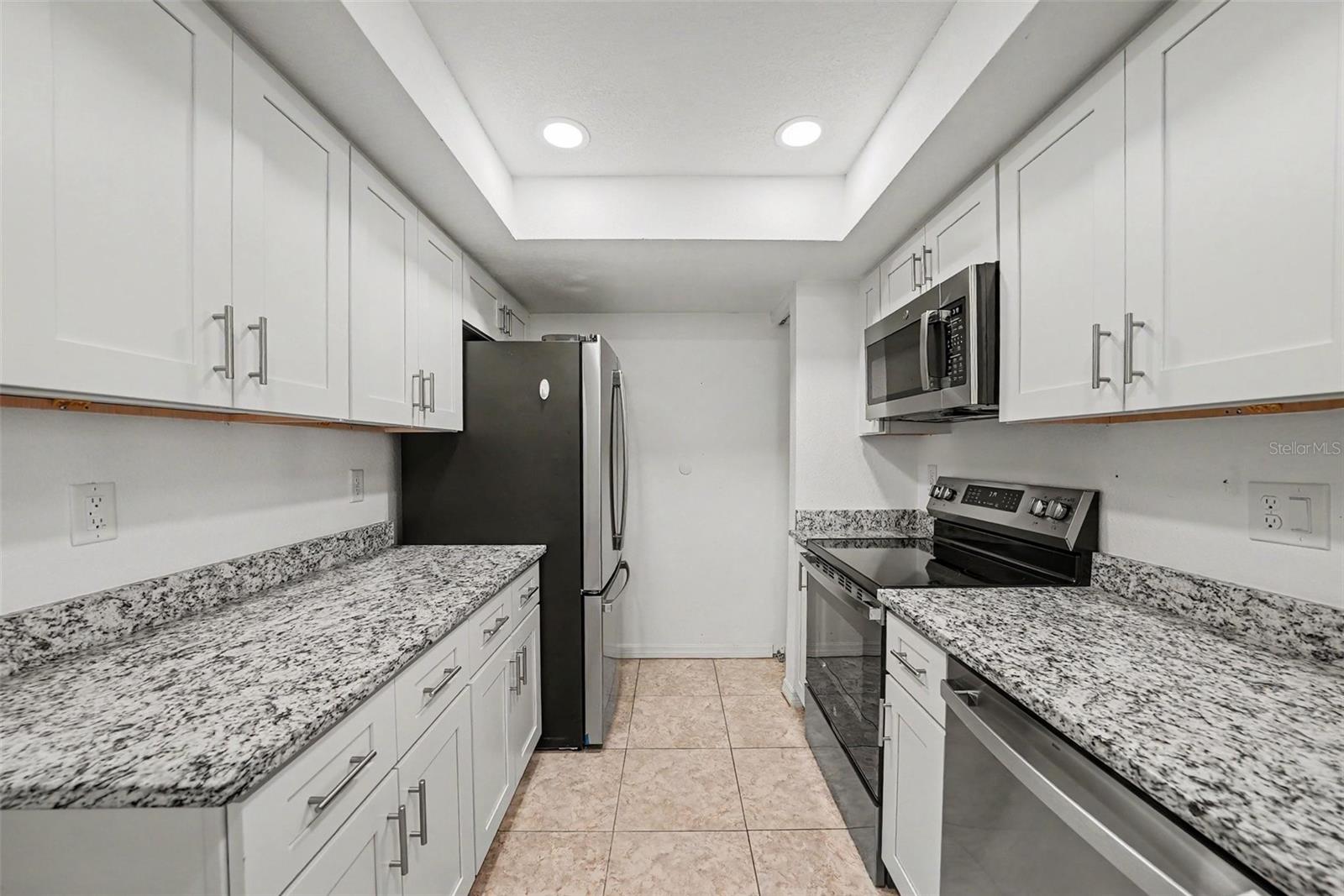 CARROLLWOOD VILL CHASE PH 8 - Residential