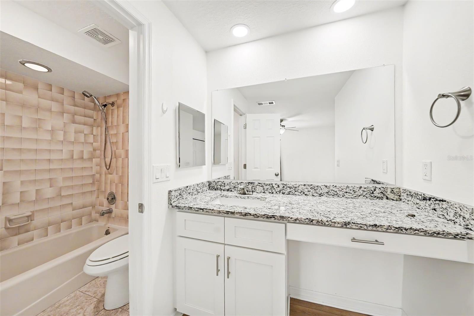 CARROLLWOOD VILL CHASE PH 8 - Residential