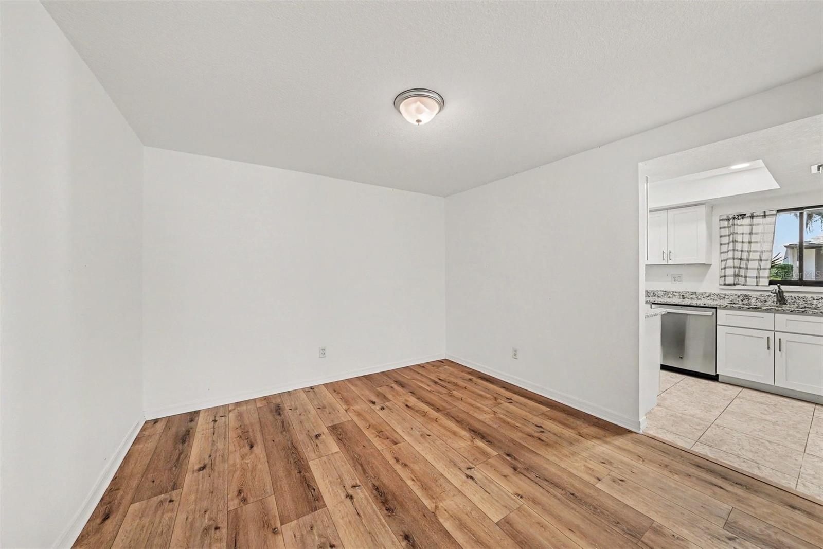 CARROLLWOOD VILL CHASE PH 8 - Residential
